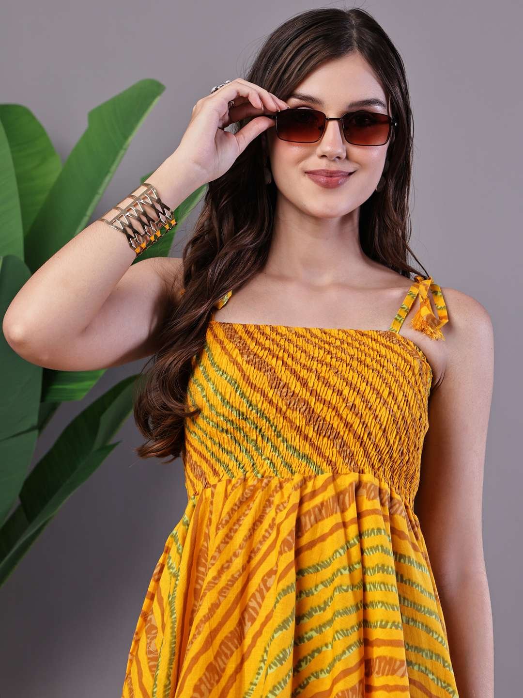 3K0Lpu.jpg Women's Multicolor Abstract Printed Cotton Handkerchief Hem Dress Midi Dresses - Image 4