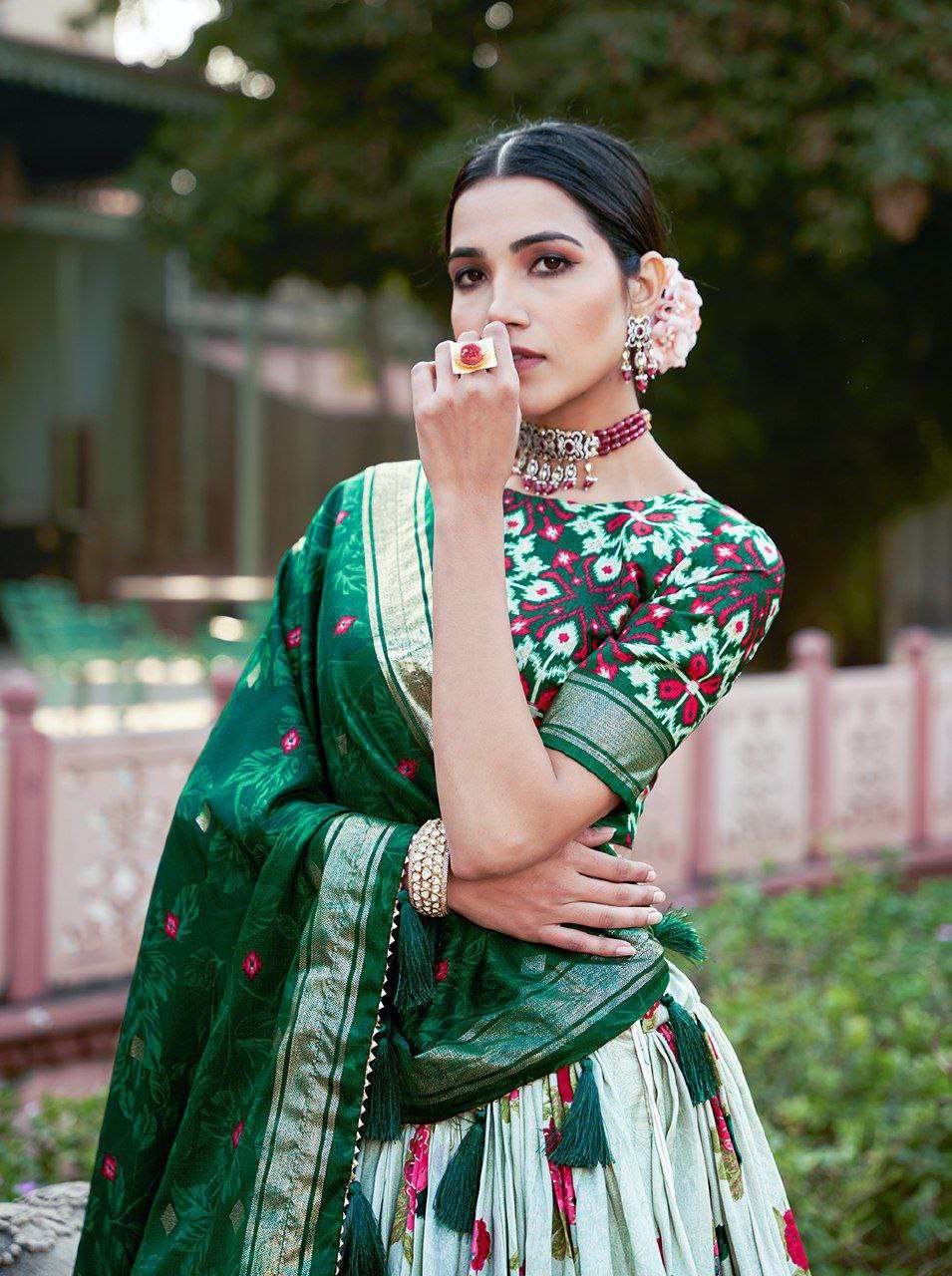 8hvt44.jpg Women's Patola Print Tussar Silk Lehenga Choli Dupatta Set - Image 7