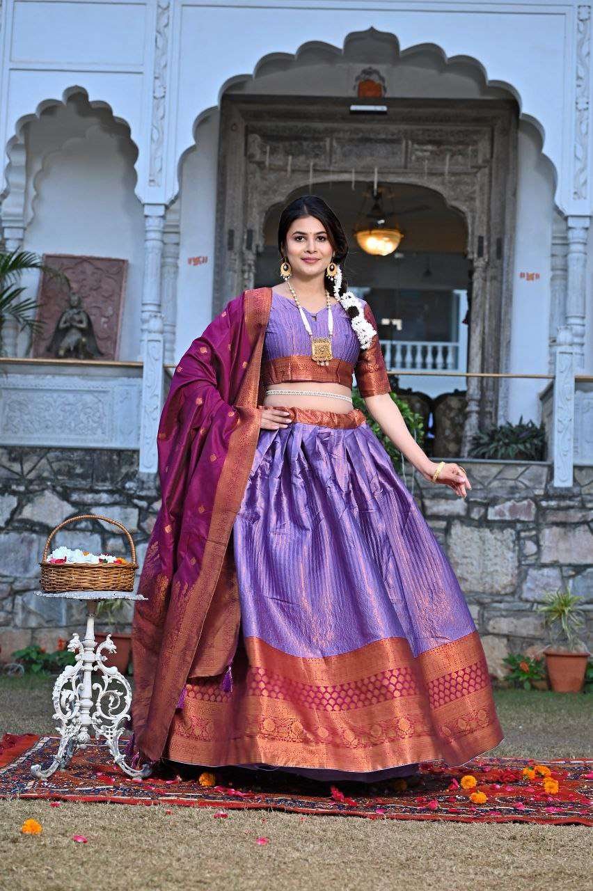 L9JTaQ.jpg Women's Tussar Silk Patola Print Lehenga Choli Dupatta Set - Image 4
