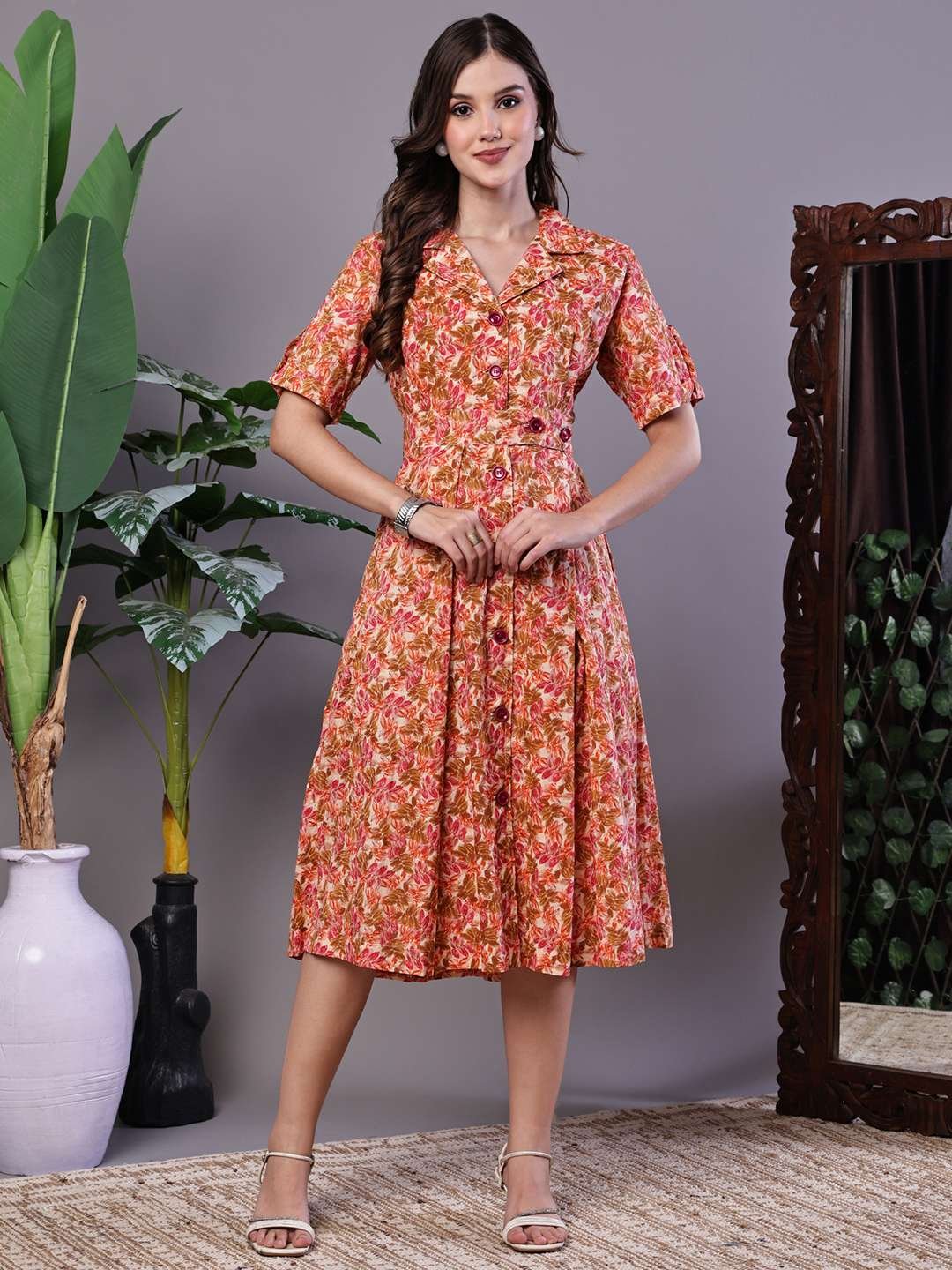 hYKd35.jpg Women's MultiColor Velvet Floral Printed Fit & Flare Dress